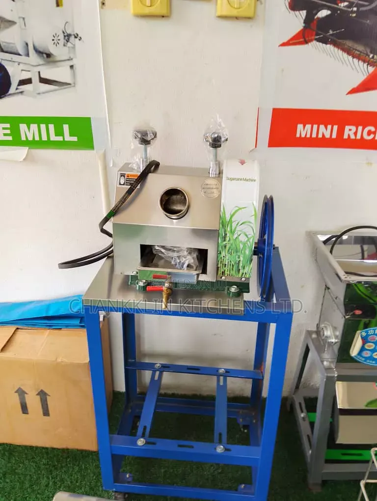 Sugarcane Juice Extracting Machine
