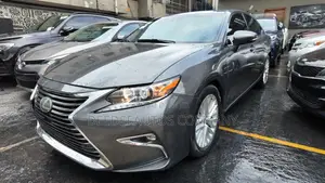 Lexus ES 350 FWD 2016 Gray
