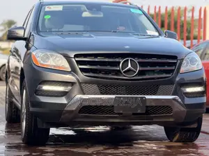 Mercedes-Benz M Class ML 350 4Matic 2012 Gray
