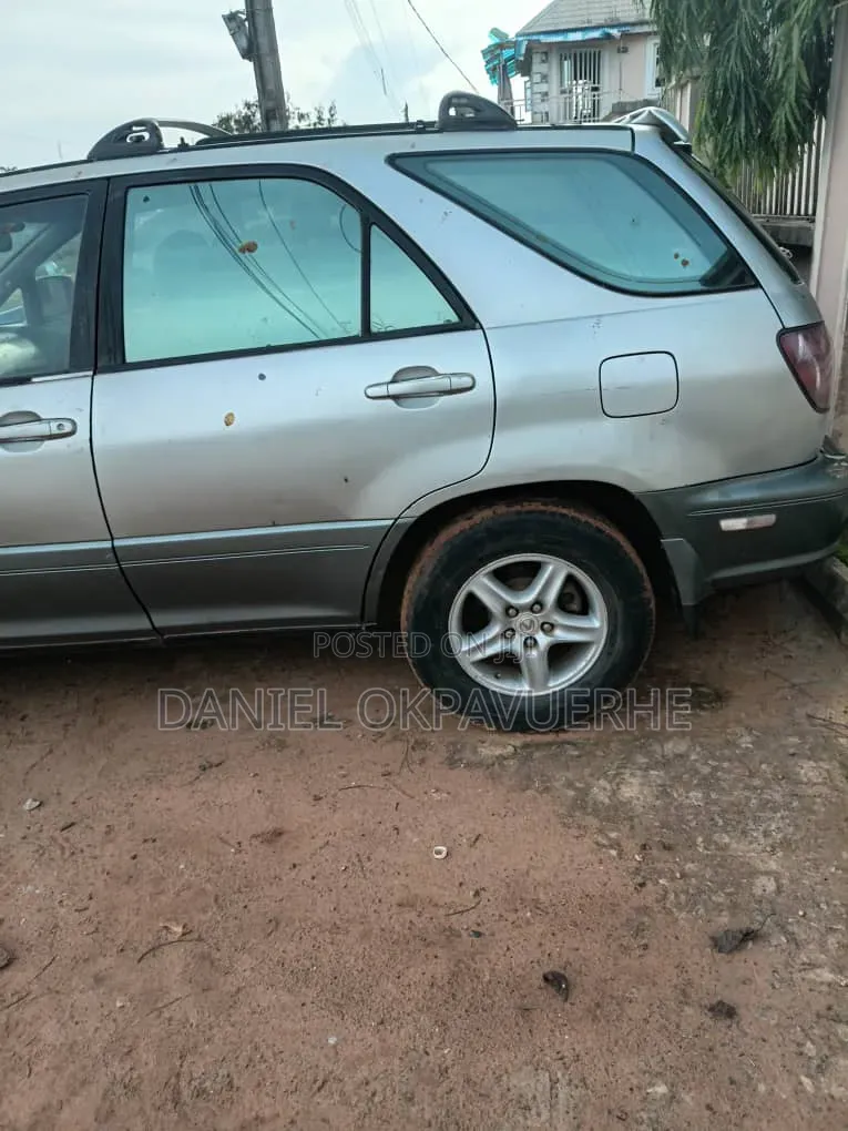 Lexus RX 2003
