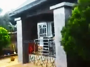 4bdrm Bungalow in Ehimmiri Housing, Umuahia for sale