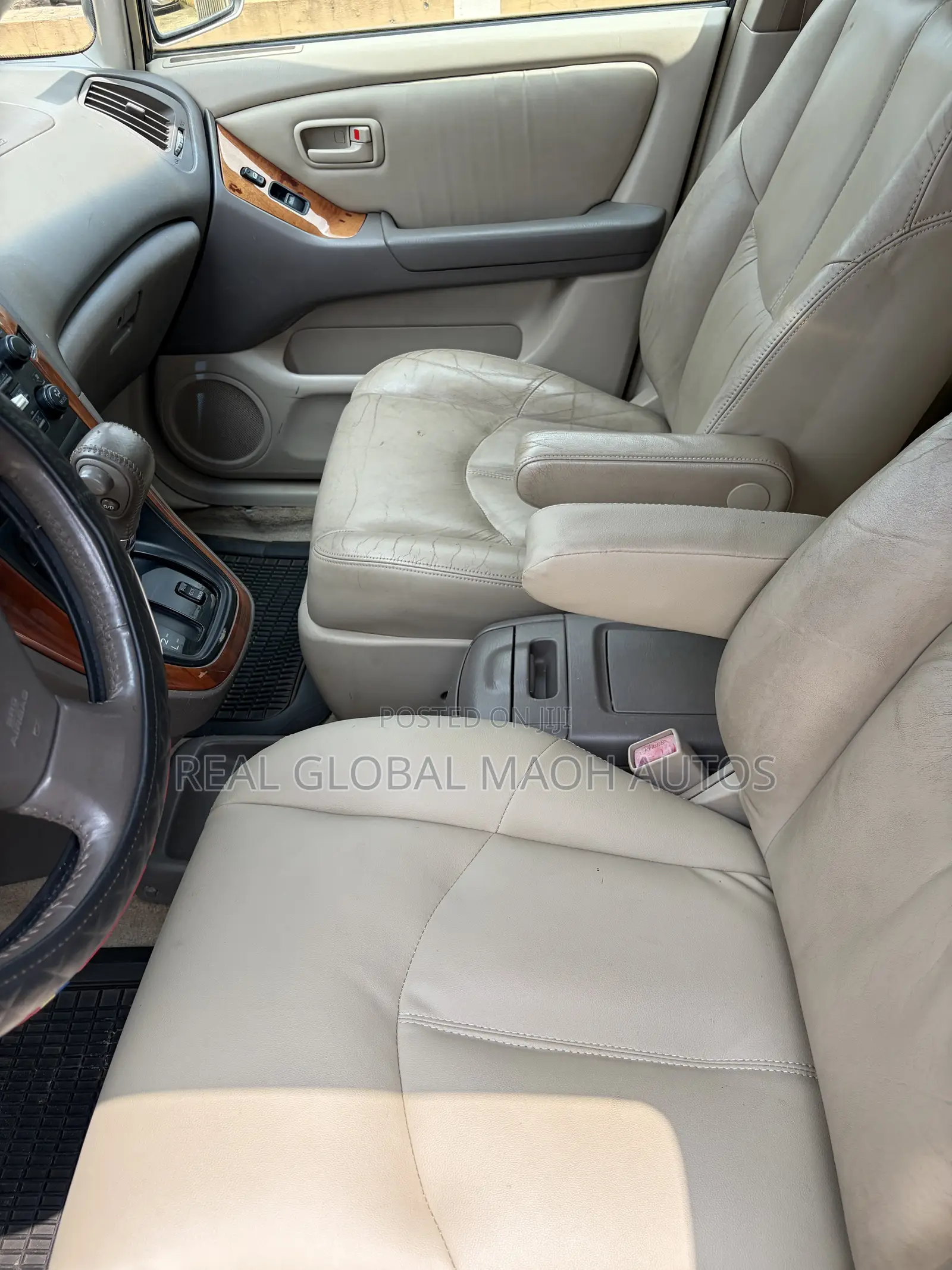 Lexus RX 300 4WD 2000 Gold