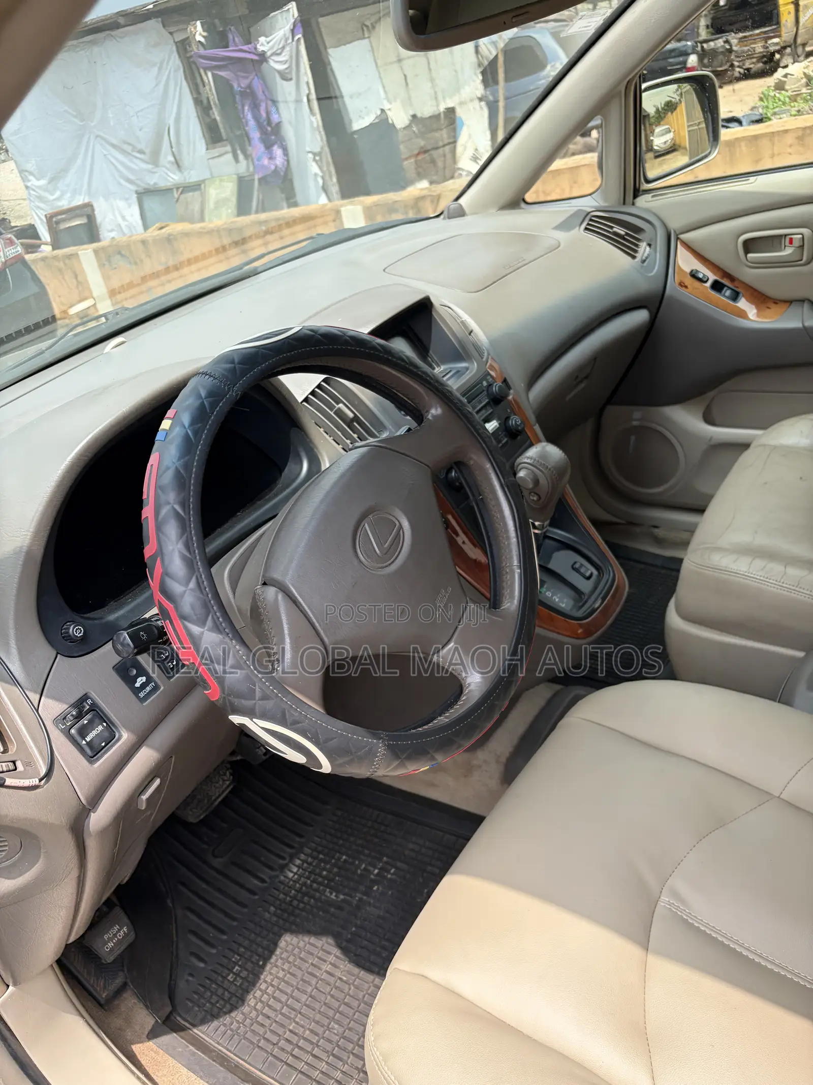 Lexus RX 300 4WD 2000 Gold