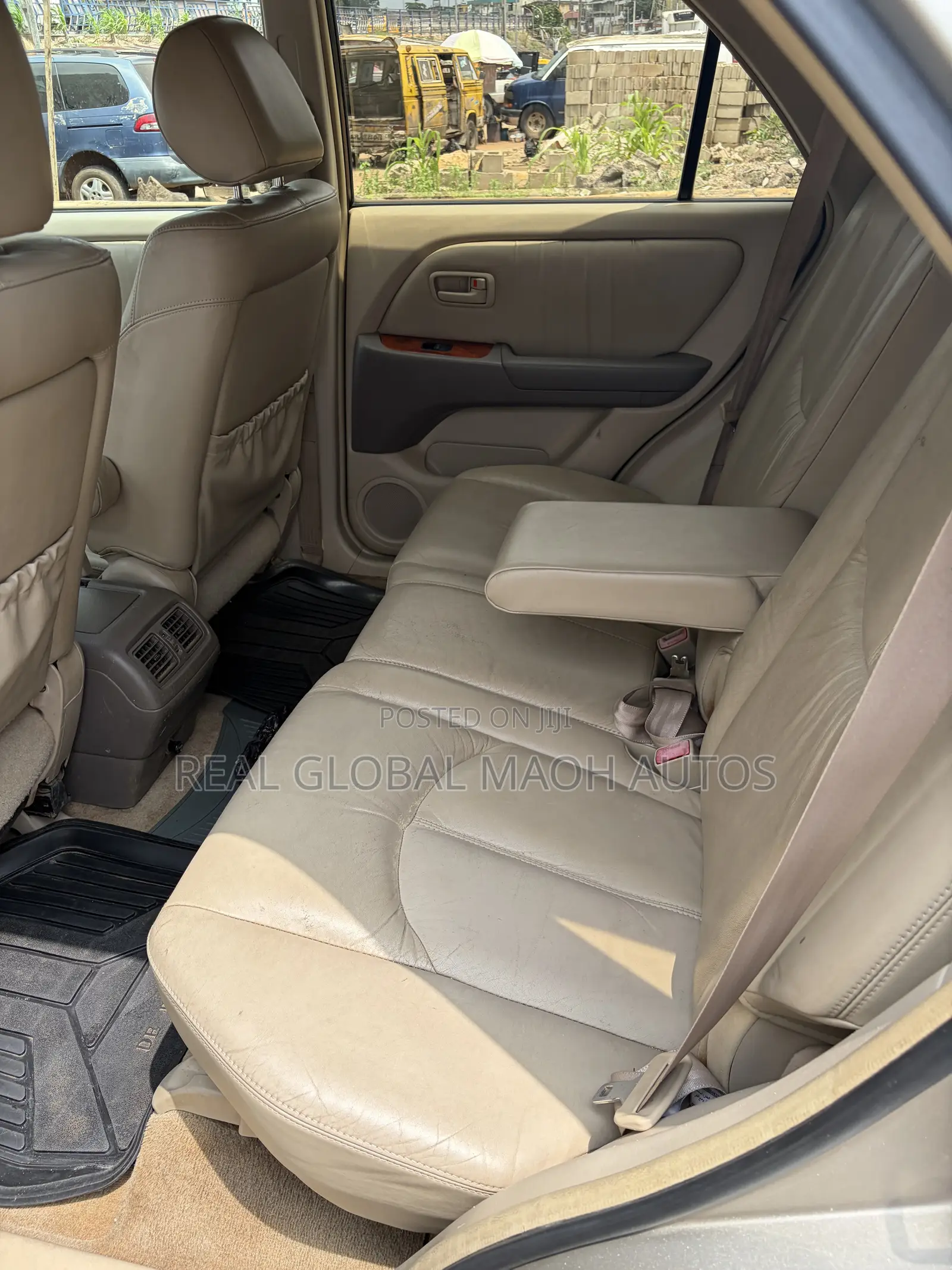 Lexus RX 300 4WD 2000 Gold