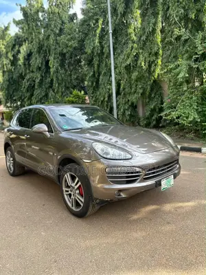 Porsche Cayenne 2015