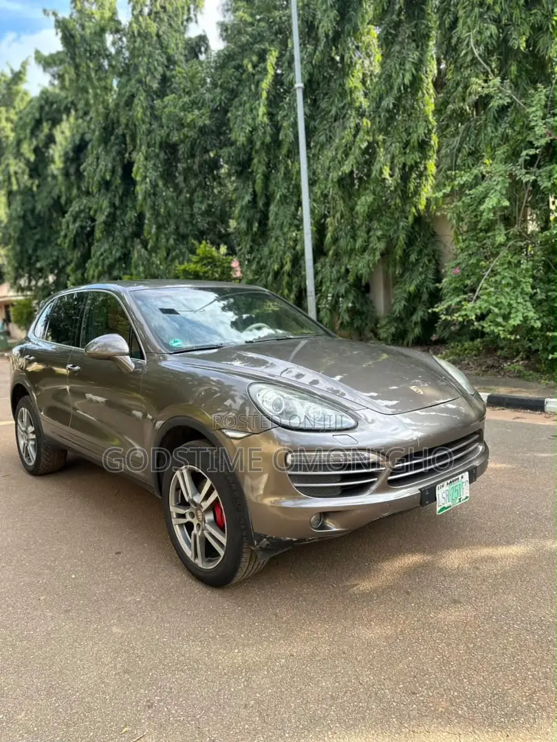 Porsche Cayenne 2015