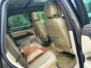 Porsche Cayenne 2015