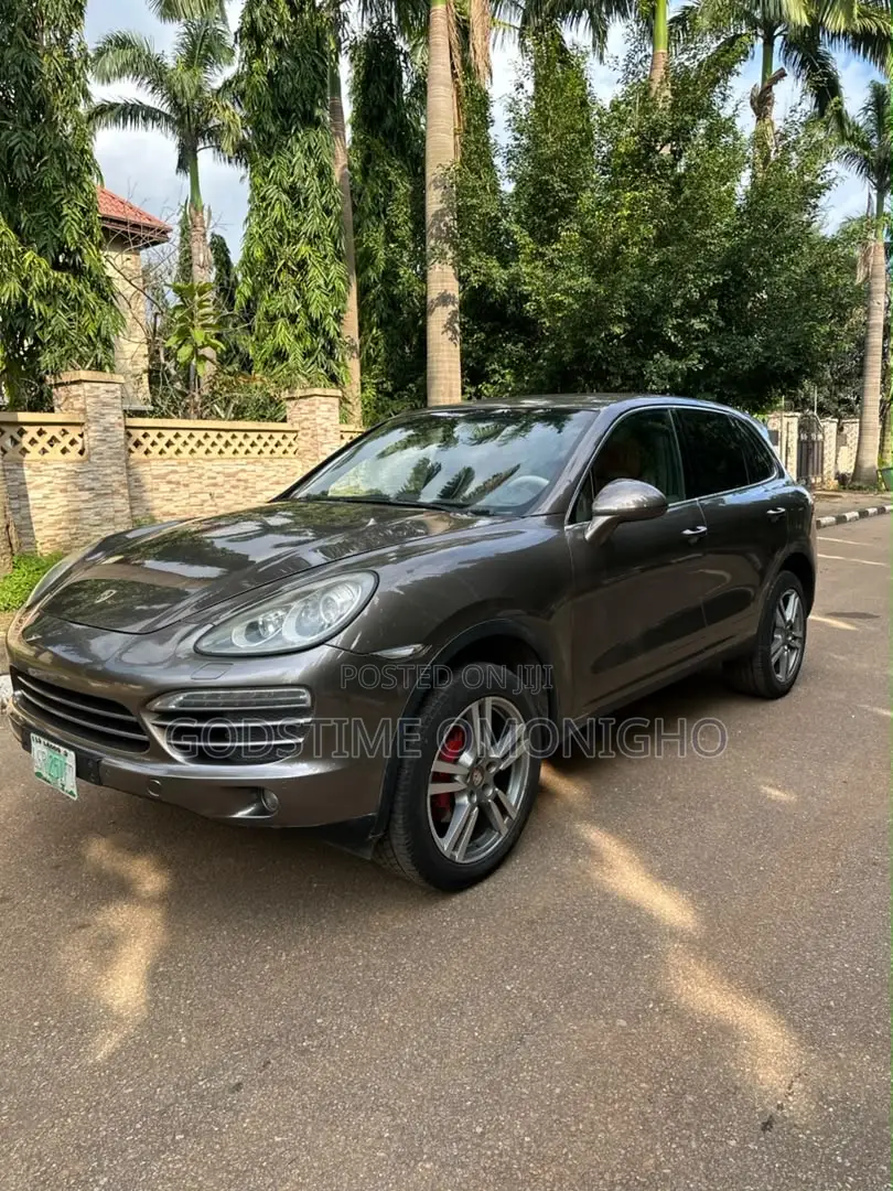 Porsche Cayenne 2015