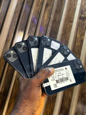 Apple iPhone 13 128 GB Black