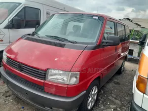 Volkswagen Transporter 2002 Red