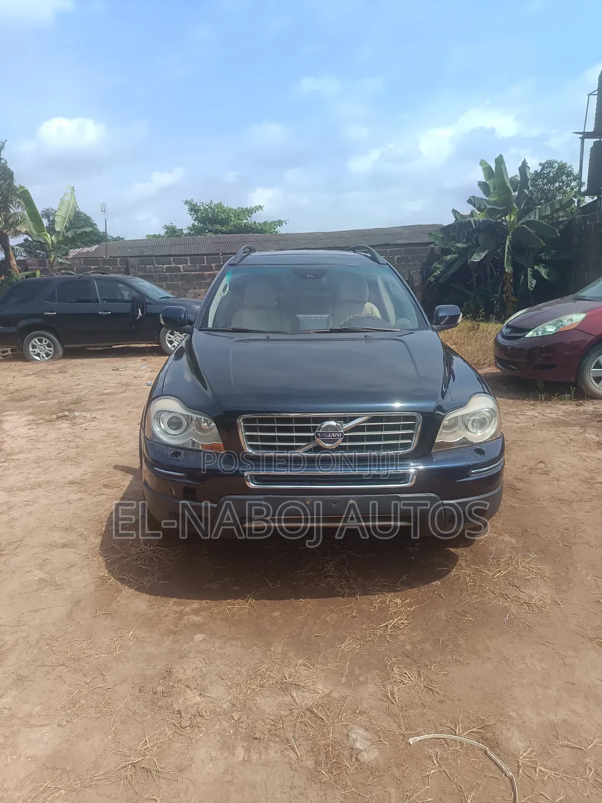 Volvo XC90 2011 Gray