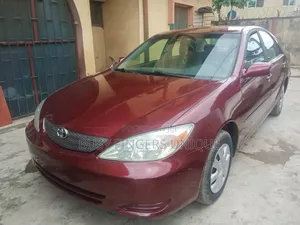 Toyota Camry 2004 Red