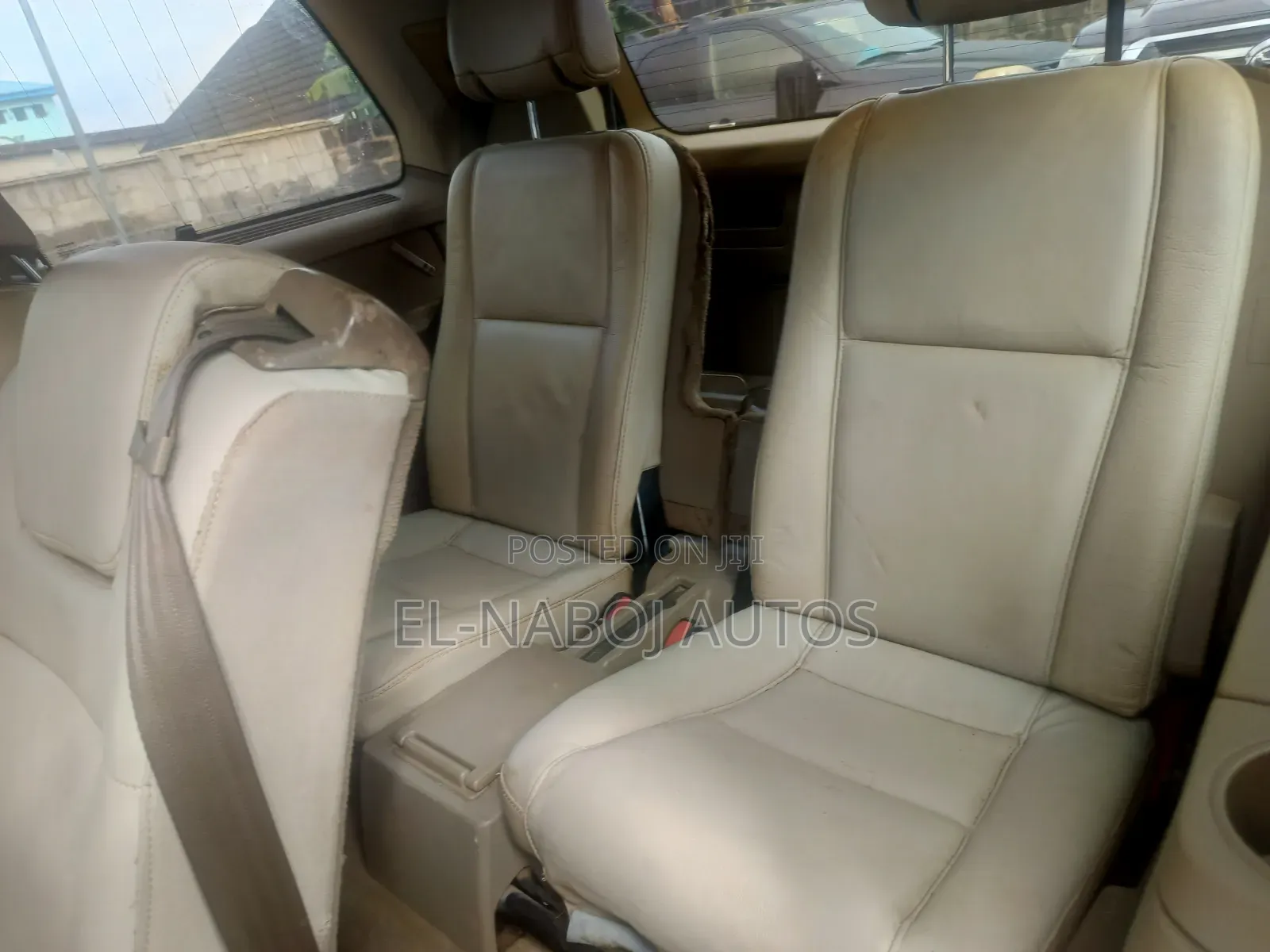 Volvo XC90 2011 Gray