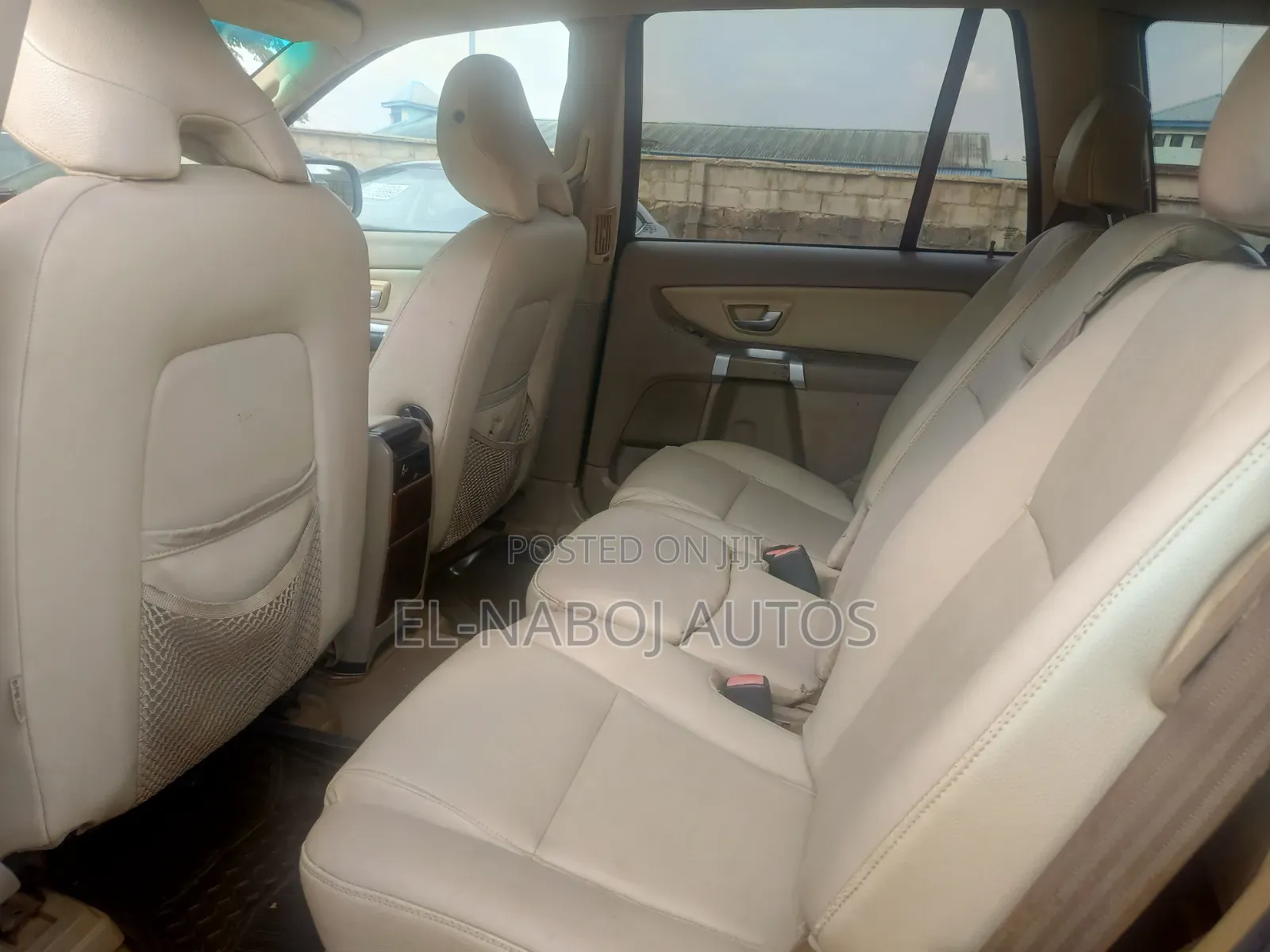 Volvo XC90 2011 Gray
