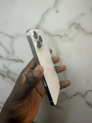 Apple iPhone 15 Pro Max 256 GB White