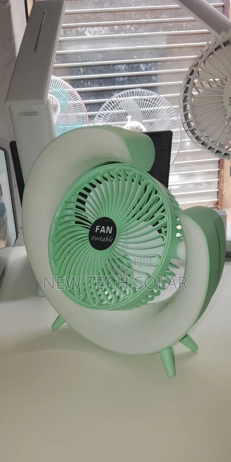 Reachageble Table Fan