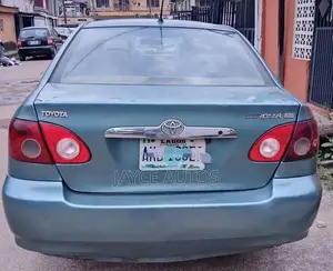 Toyota Corolla 2006 Green