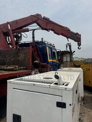 15 Ton Hiab Truck (Self Loader) Available for Rental
