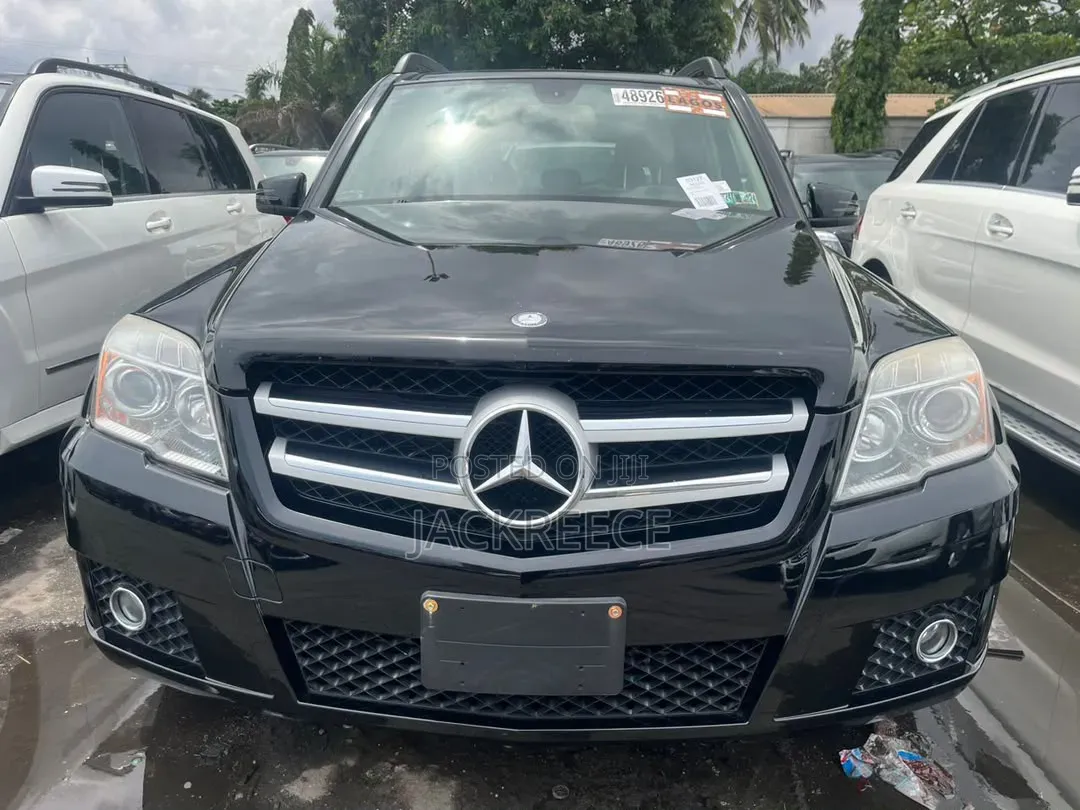 Mercedes-Benz GLK-Class 2011 Black