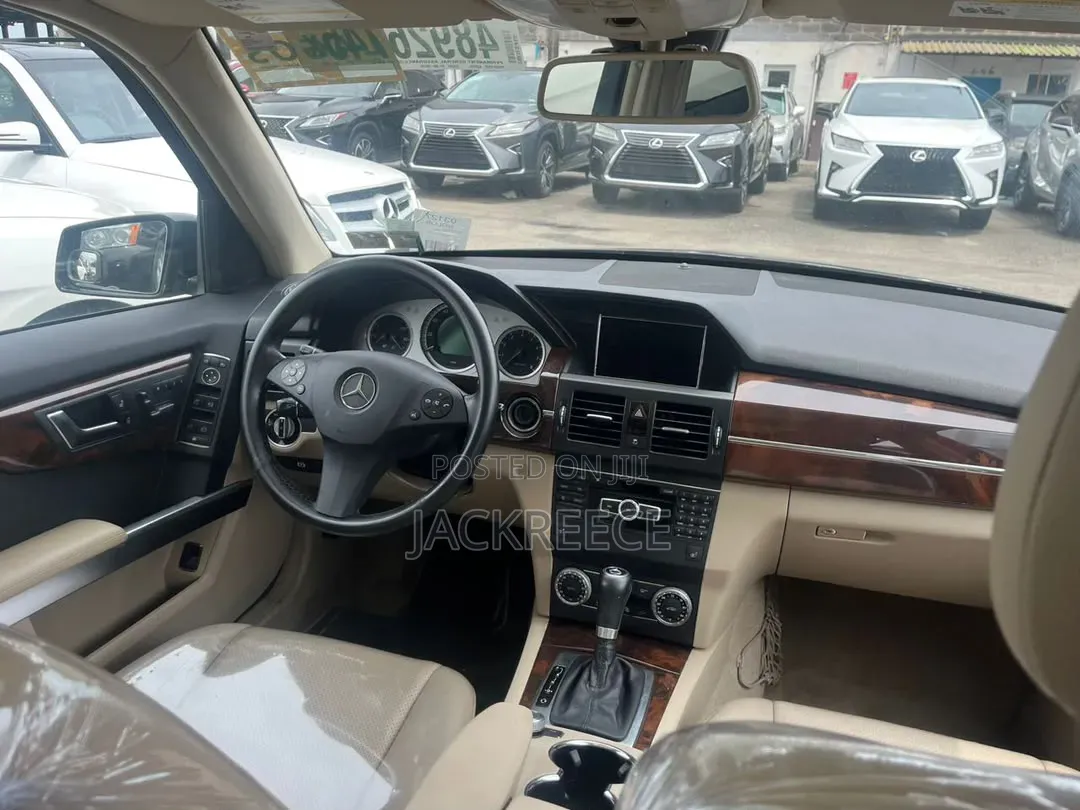 Mercedes-Benz GLK-Class 2011 Black
