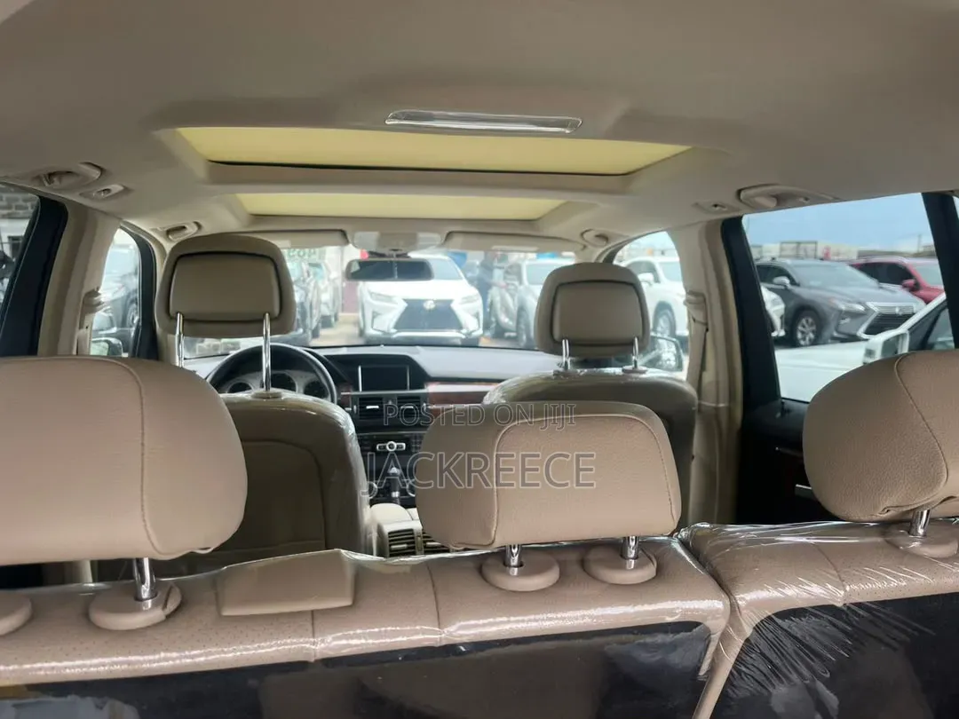 Mercedes-Benz GLK-Class 2011 Black