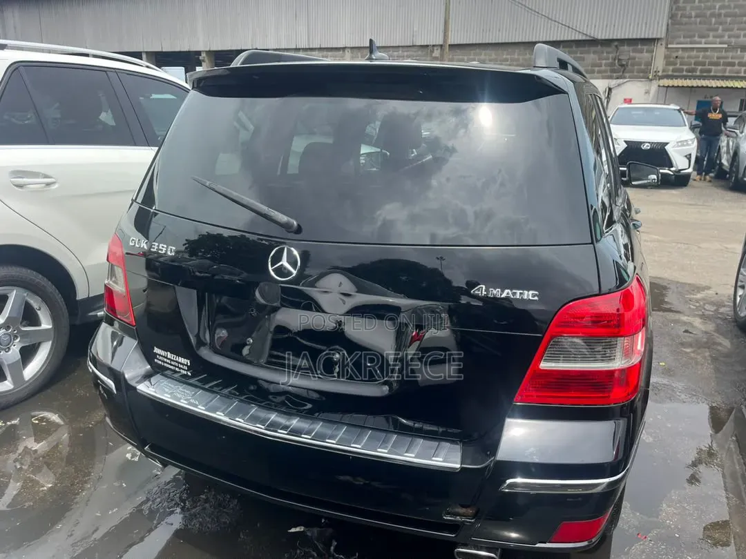 Mercedes-Benz GLK-Class 2011 Black