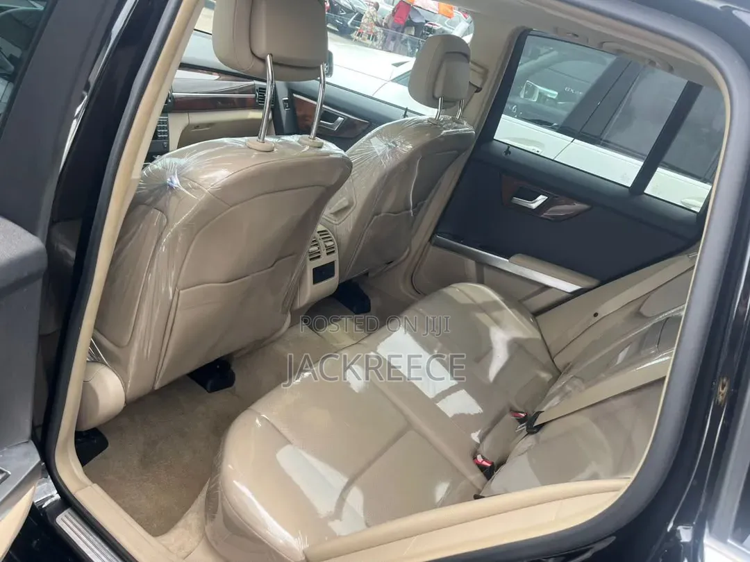 Mercedes-Benz GLK-Class 2011 Black