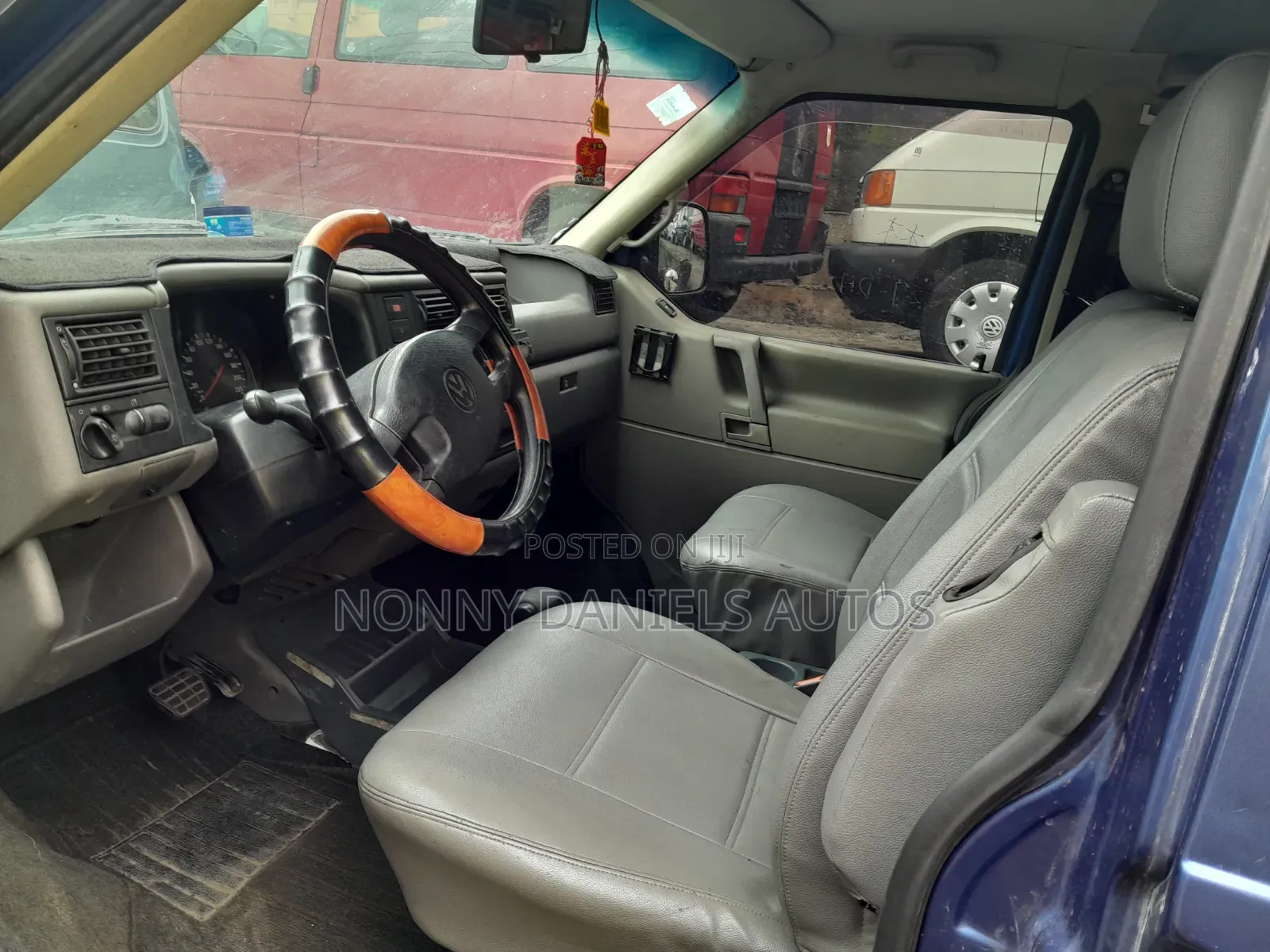 Volkswagen Transporter 2004 Blue