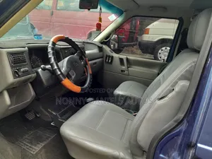 Volkswagen Transporter 2004 Blue