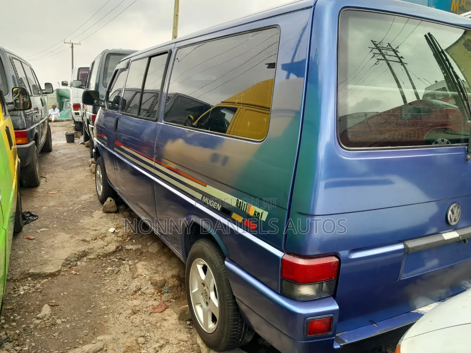 Volkswagen Transporter 2004 Blue