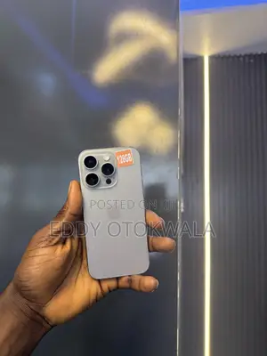 New Apple iPhone 15 Pro 128 GB