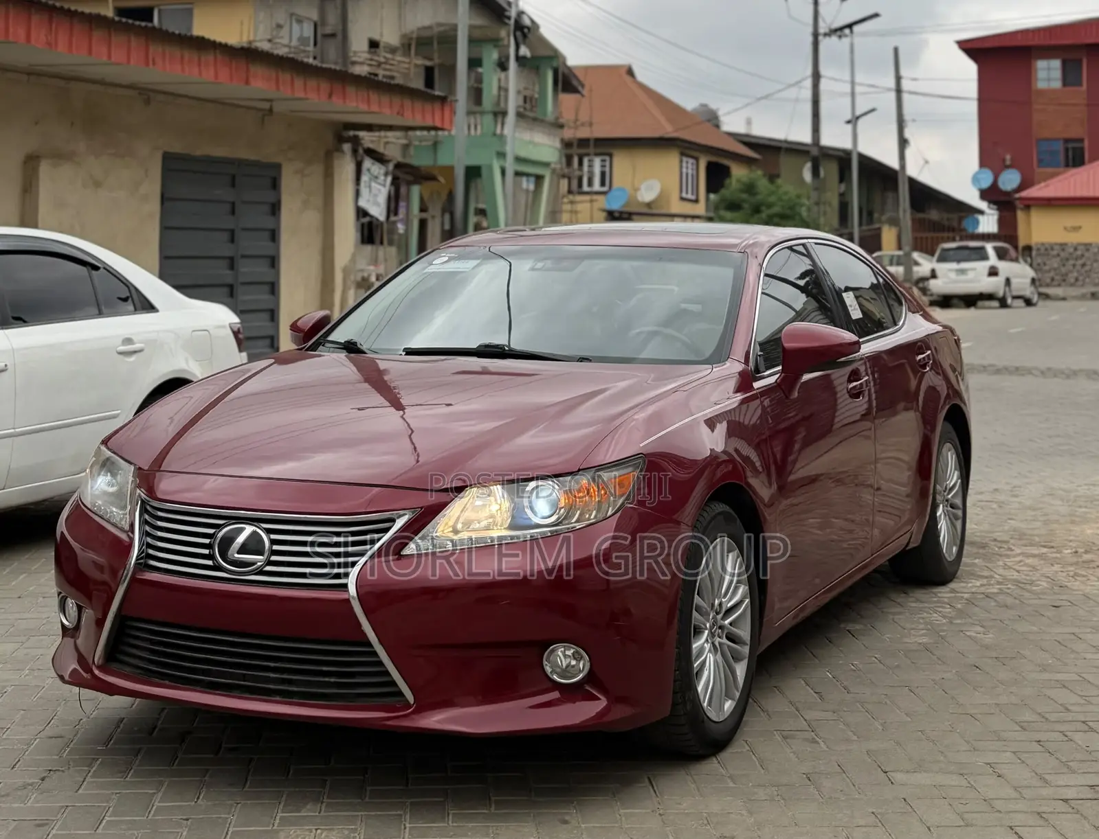 Lexus ES 2013 Red