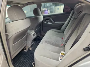 Toyota Camry 2009 Silver