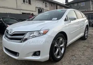 Toyota Venza Limited 2015 White