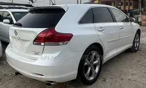 Toyota Venza Limited 2015 White