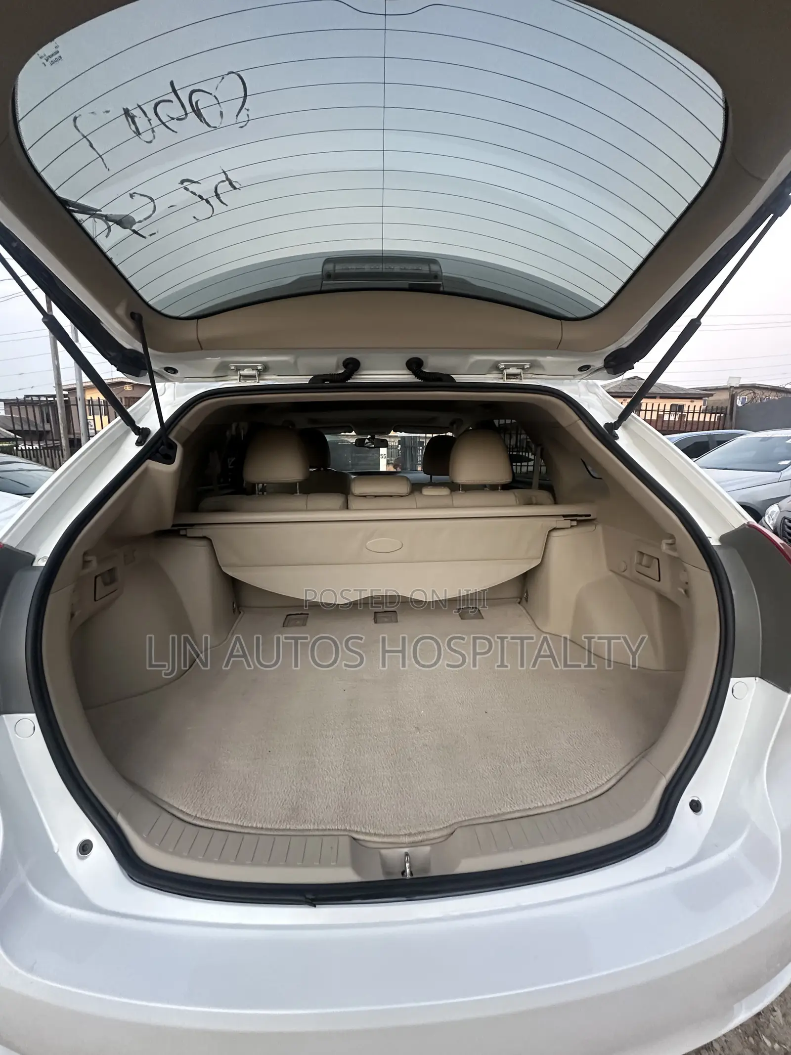 Toyota Venza Limited 2015 White