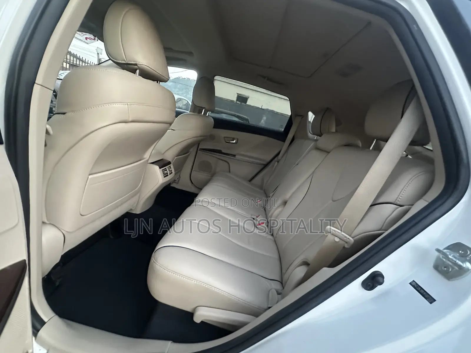 Toyota Venza Limited 2015 White