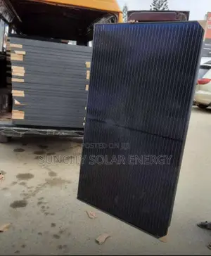Longi 450w/39v/10.85Amps/ All Black Non Bifacial Solar Panels