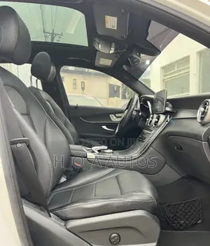 Mercedes-Benz GLC-Class 2017 White