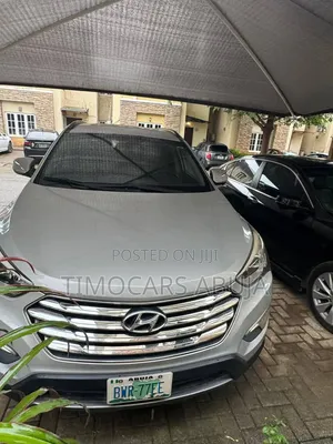 Hyundai Santa Fe 2016 Silver