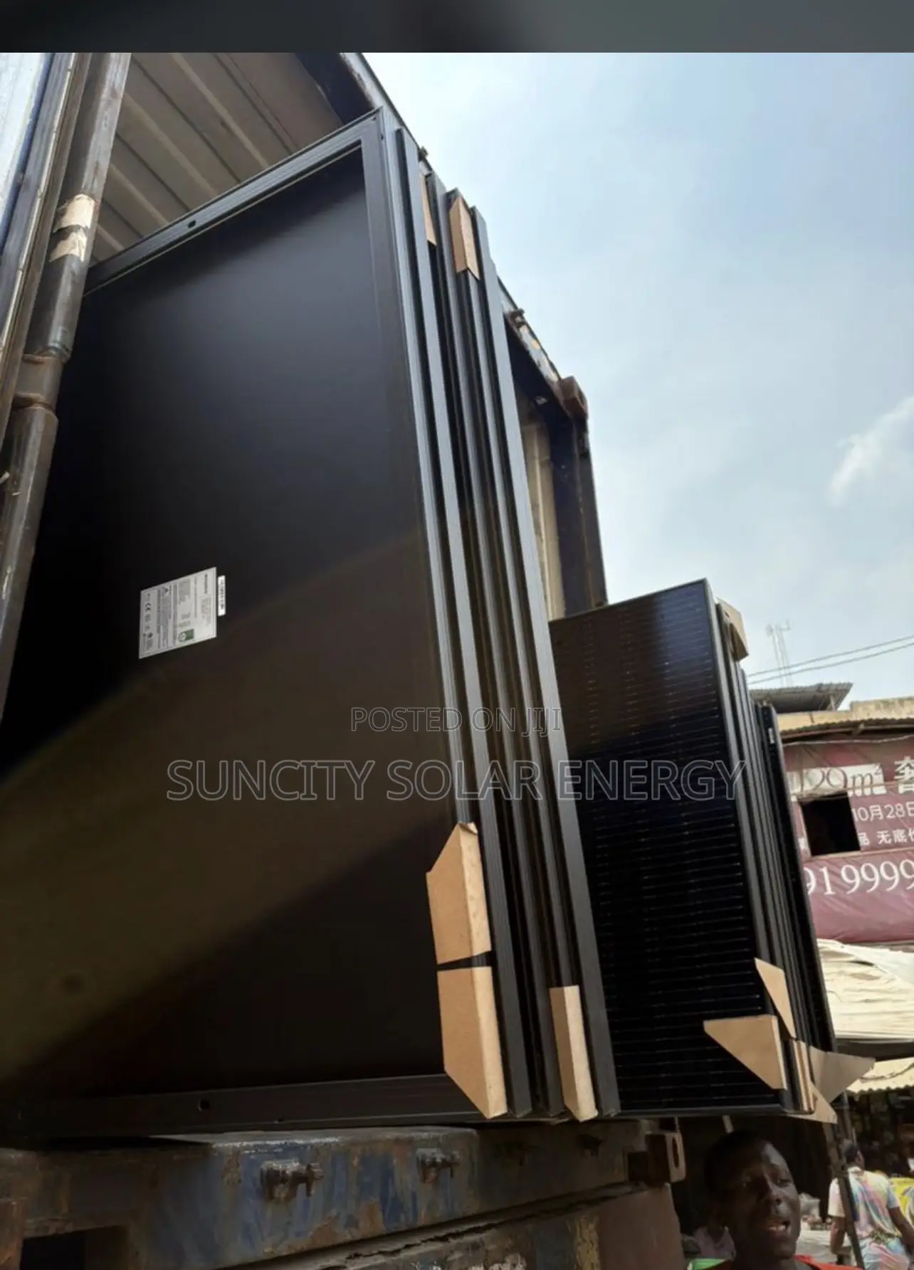 LONGI 460w/39.2v/10.85a/ All Black Mono Solar Panels