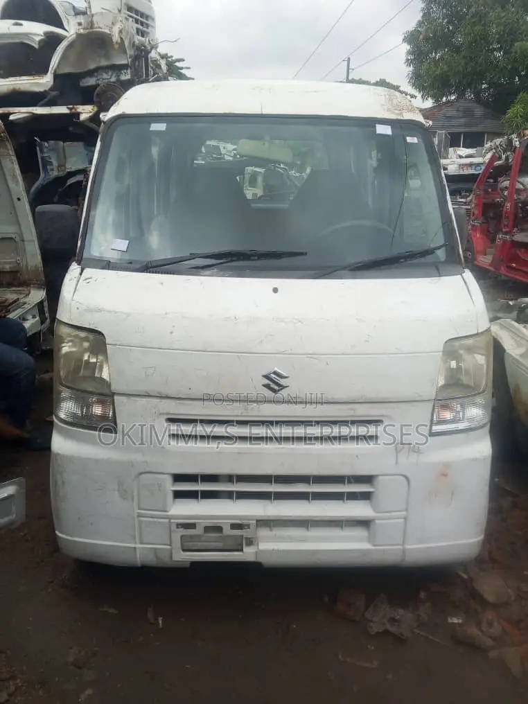 Suzuki Every 2012 White