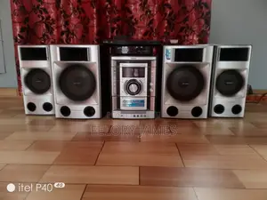 3 CD Loader, Sony Hifi Stereo System