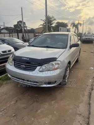 Toyota Corolla 2004 Silver