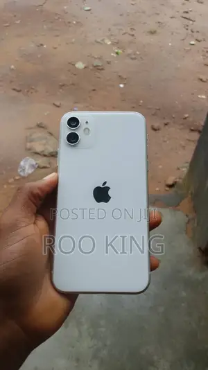 Apple iPhone 11 64 GB White