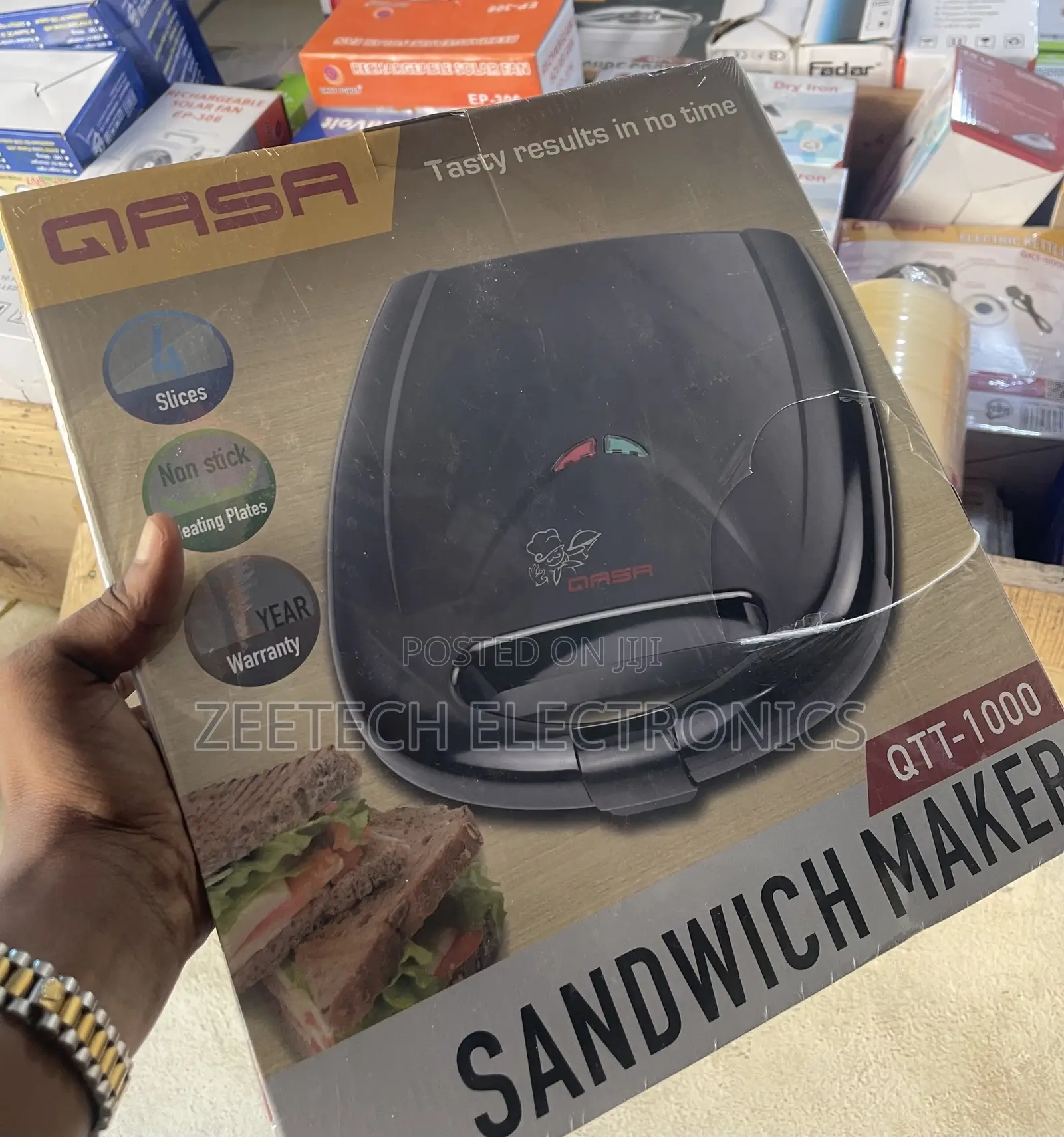 Qasa QTT-1000 4-Slice Sandwich Maker