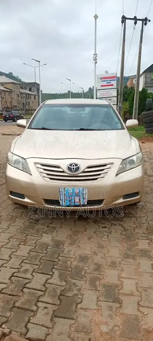 Toyota Camry 2008 Gold
