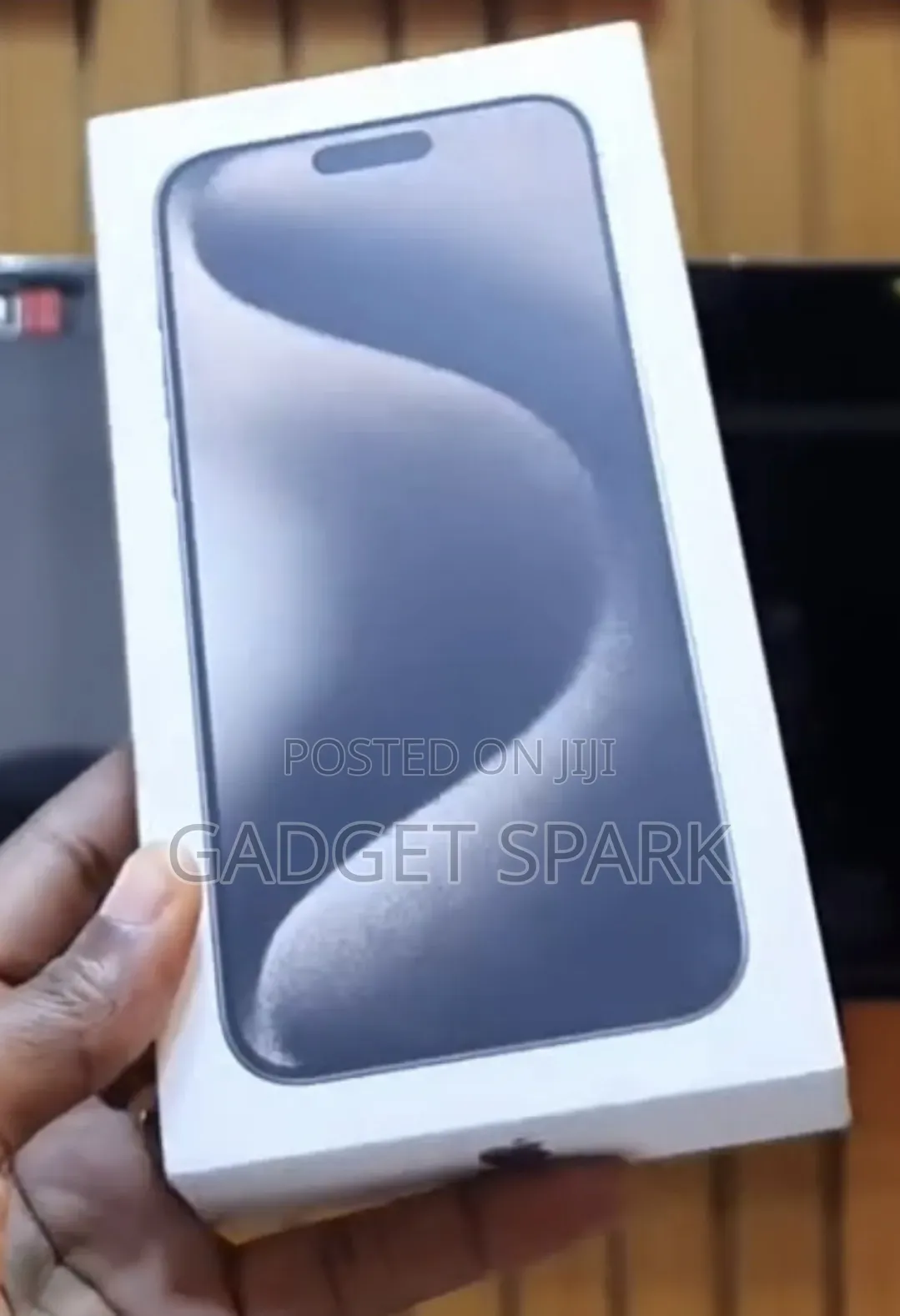 New Apple iPhone 15 Pro Max 256 GB Black