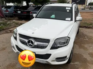 Mercedes-Benz GLK-Class 350 4MATIC 2014 White
