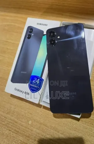 Samsung Galaxy A06 64 GB Black